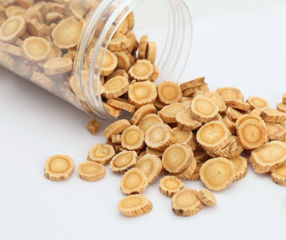 Turning Medicine Waste into Clean Water: The Power of Astragali Radix Biochar