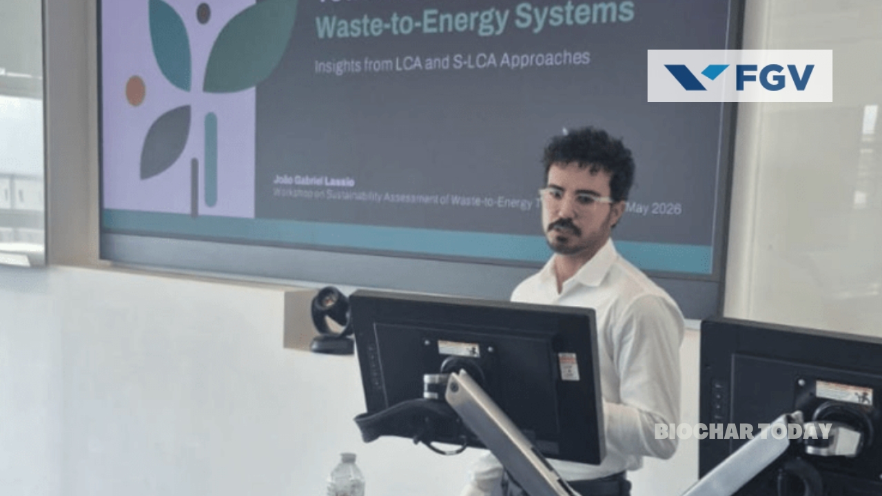 FGV Energia Researcher Presents Sustainability Study on Banana Peel Waste Pyrolysis at London Workshop